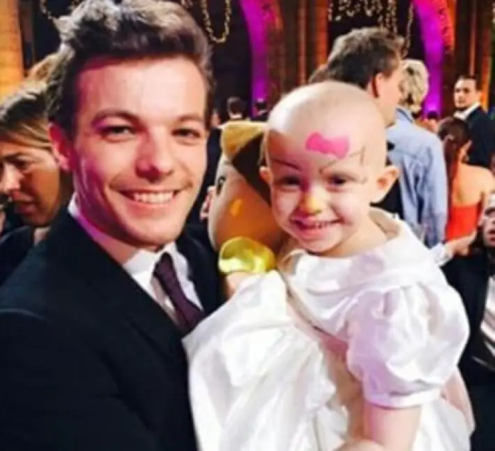 La Cara Más Solidaria de Louis Tomlinson (One Direction)