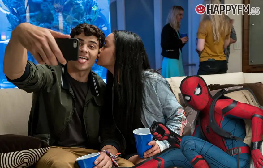 Spider-Man es el culpable de que no tengamos una de las mejores escenas de ‘A todos los chicos de los que me enamoré’