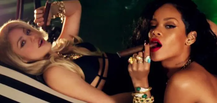 Videoclip de Can’t Remember to Forget You: Shakira y Rihanna Calientan Youtube