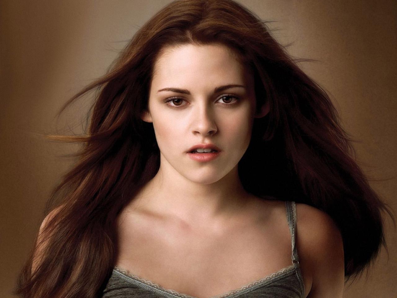 Kristen Stewart Pierde la Cabeza