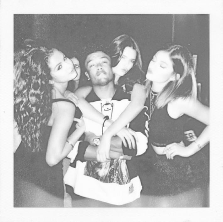 Selena Gómez y Kendall Jenner, Fiesta Salvaje con Justin Bieber