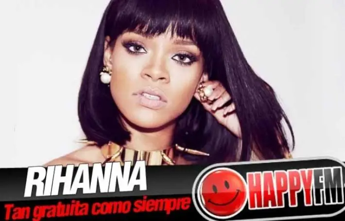 Rihanna Reaparece en Topless