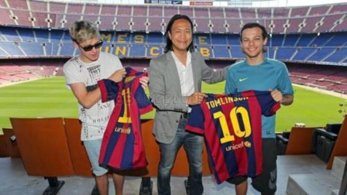 Niall y Louis de One Direction Visitan el Campo del Barcelona (Fotos)