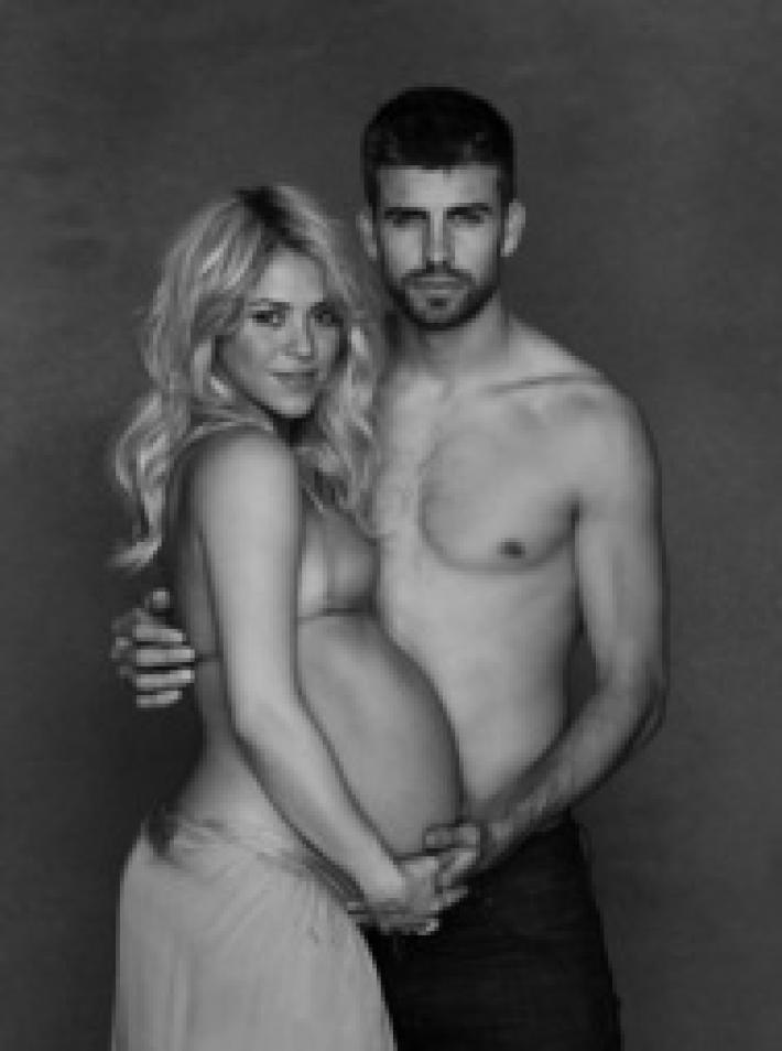 Shakira ¿Cansada de Posar Desnuda?