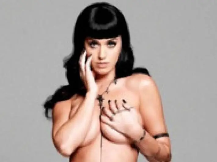 Úrsula Corberó se Prepara para Ver Anclados Bailando