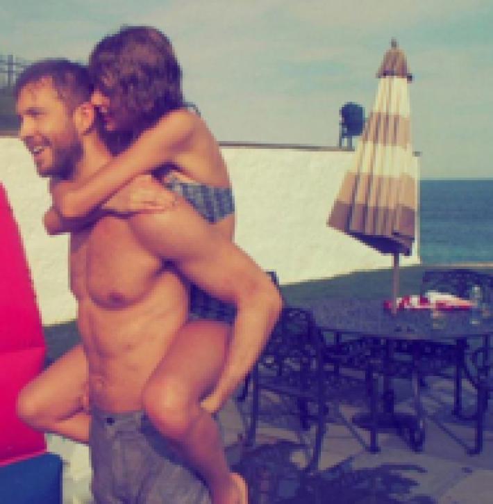 La Sesión Hot de Calvin Harris, Novio de Taylor Swift