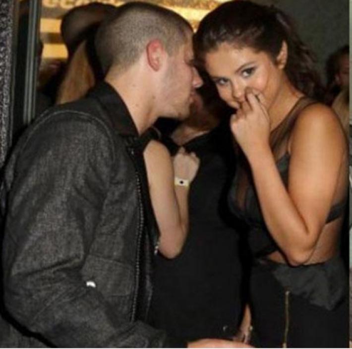 Selena Gómez Sigue Recordando a uno de sus Ex… ¿Justin Bieber?