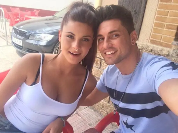 Alba Casillas y Víctor Enguídanos de Mujeres y Hombres (MYHYV) ¿Pareja Sorpresa?