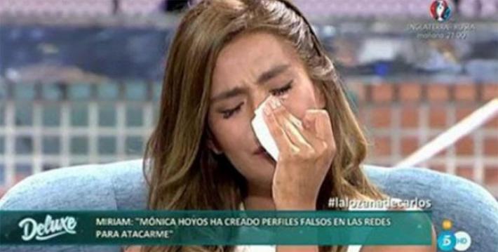 Miriam Saavedra Destrozada Tras sus Problemas con Mónica Hoyos y Carlos Lozano