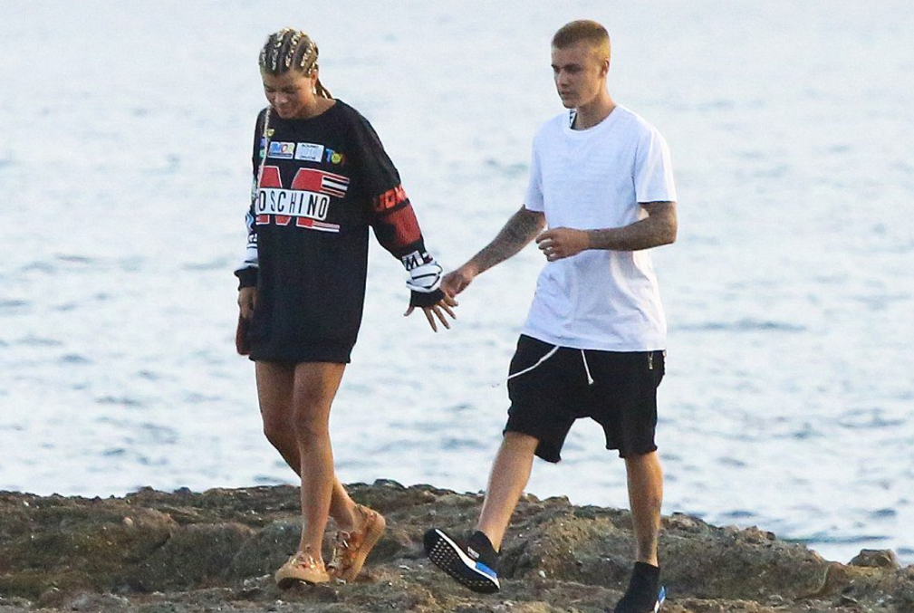 Justin Bieber Pasea de la Mano de Sofia Richie