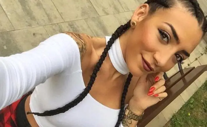 Paula, Ganadora de Gran Hermano 15, se Desnuda Junto a Torito (Fotos)