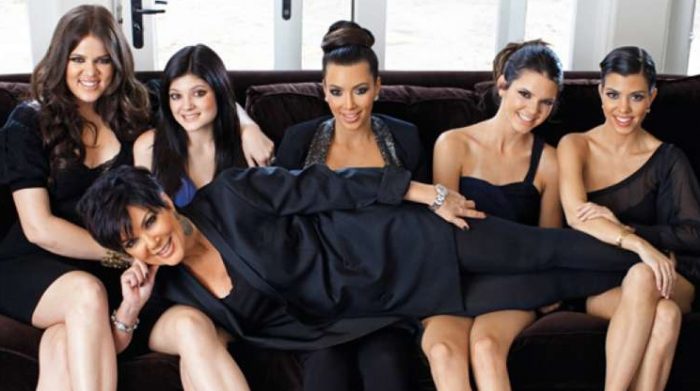 La Familia Kardashian Apoya la Reconciliación de Kourtney y Scott Disick