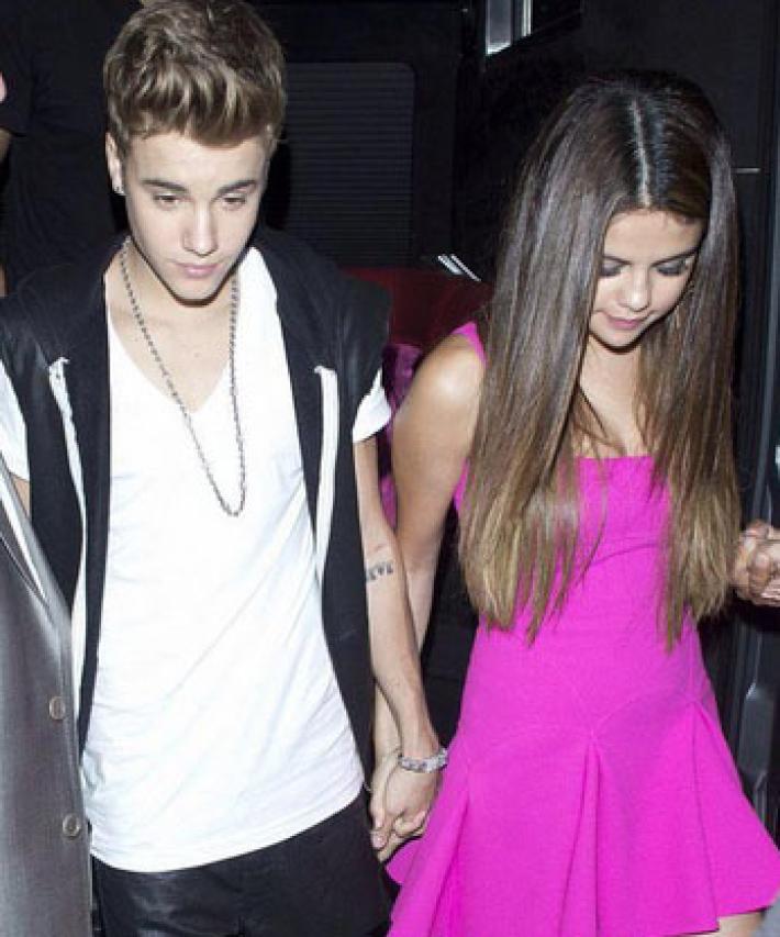 Selena Gómez y Justin Bieber, Enfrentados