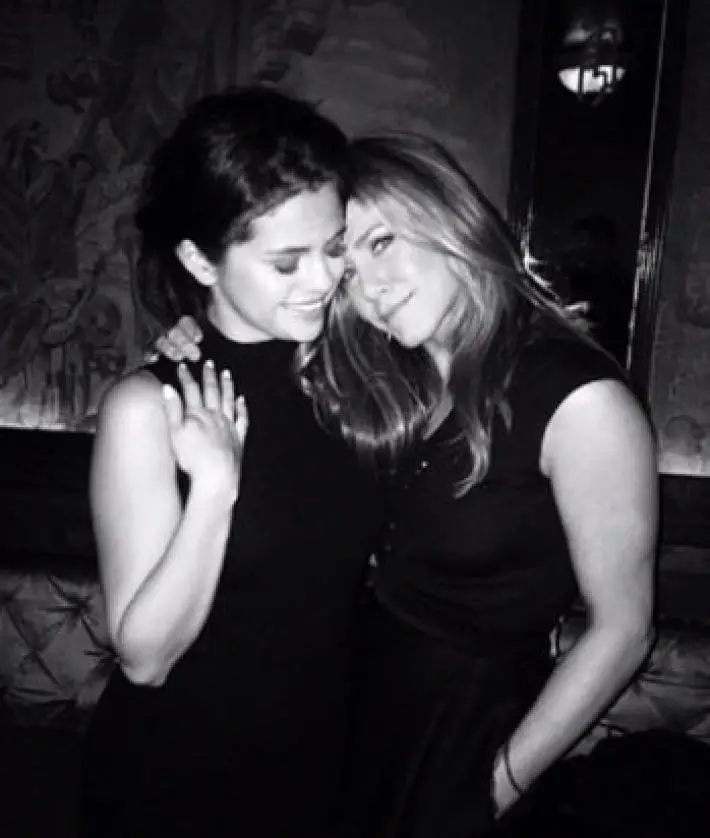 Jennifer Aniston, la Mayor Fan de Selena Gómez y The Weeknd