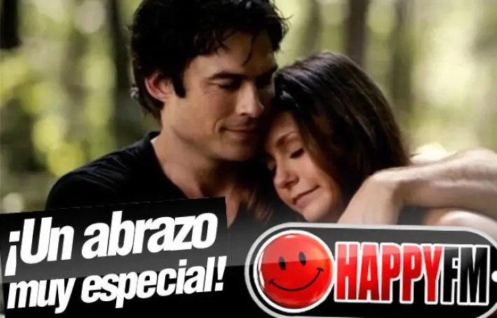 The Vampire Diaries: El Emotivo Abrazo de Damon Salvatore (Ian Somerhalder)  y Elena Gilbert (Nina Dobrev) en el Último Capítulo