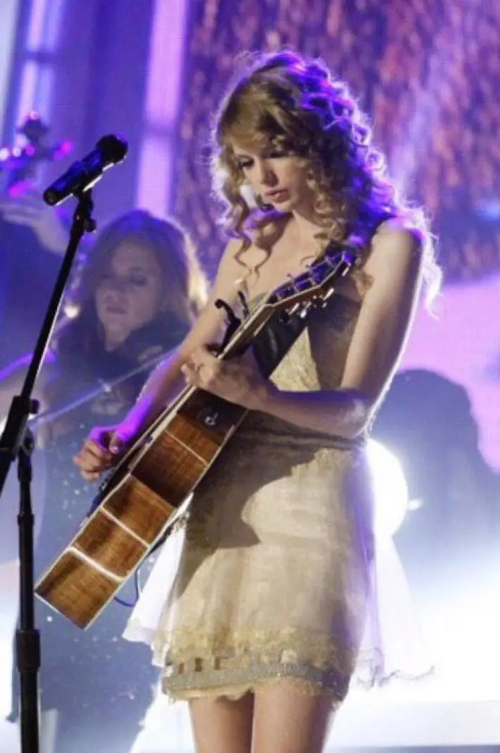 Taylor Swift Cumple 7 Años de su Primer Lleno en Estadios