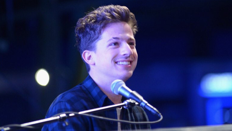 Charlie Puth confiesa el motivo de su ceja cortada