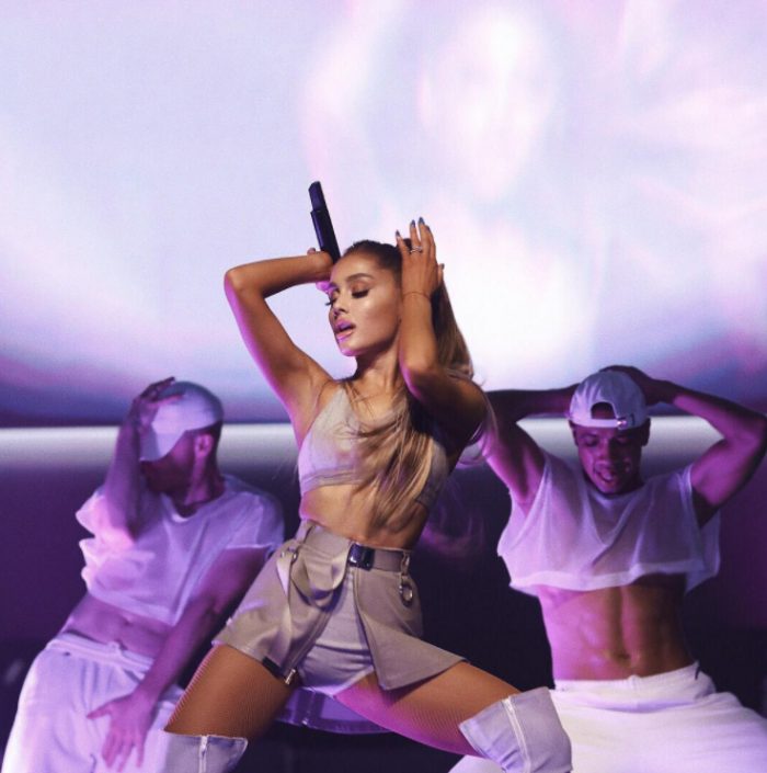 Ariana Grande cancela un concierto por problemas de salud