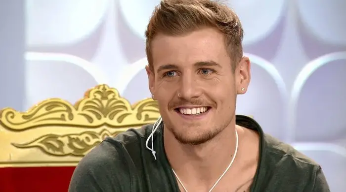 Mujeres y Hombres (‘MYHYV’): Christian elige a Nadia en la final de su trono