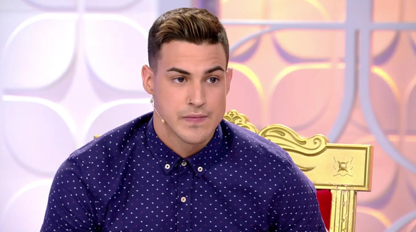 Mujeres y Hombres (‘MYHYV’): Iván pasa de las hermanas y se va solo en la final de su trono