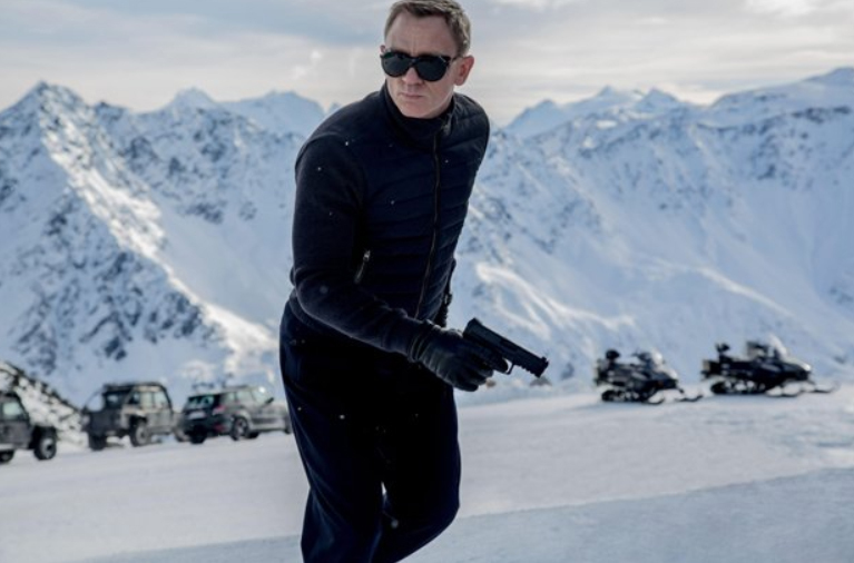 ¿Cuántas películas le quedan a Daniel Craig como James Bond?