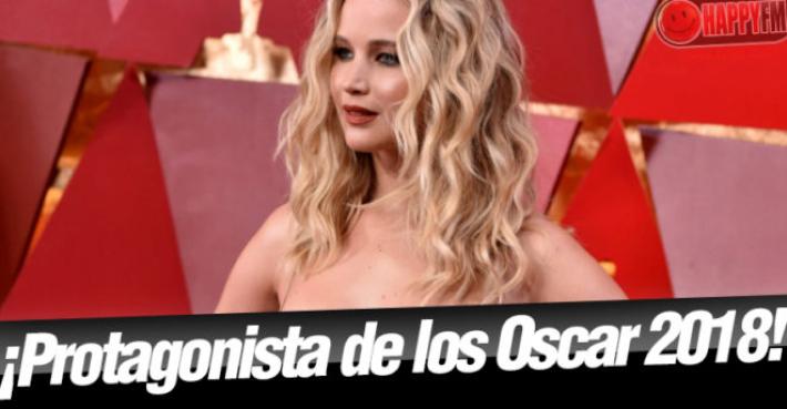 Jennifer Lawrence y su naturalidad en los Oscar enamoran a Twitter