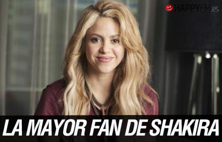 Esta conocida YouTuber ha demostrado ser la mayor fan de Shakira