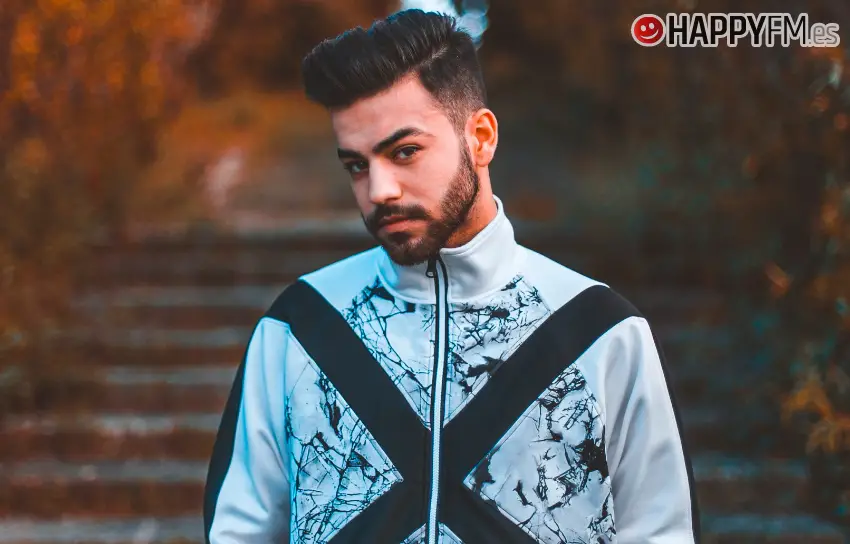 Agoney desvela el mensaje oculto tras ‘Quizás’