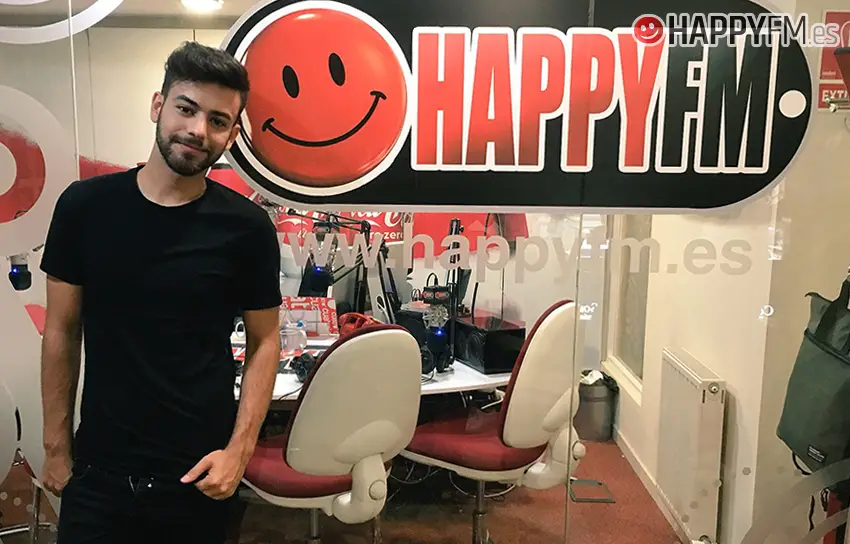 Agoney nos presenta ‘Quizás’ y desvela, en exclusiva, la primera fecha de su gira