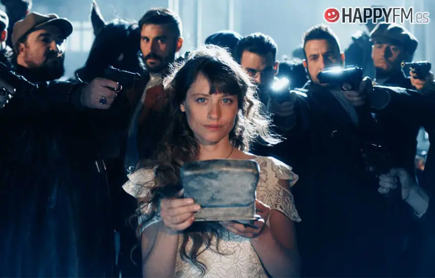 ‘El Continental’: una historia alejada de ‘Peaky Blinders’ con sus pros y sus contras