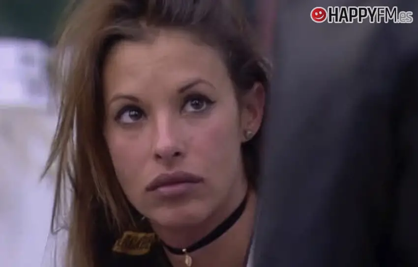 Alejandro, novio de Techi, acude a la casa de GH VIP en busca de explicaciones