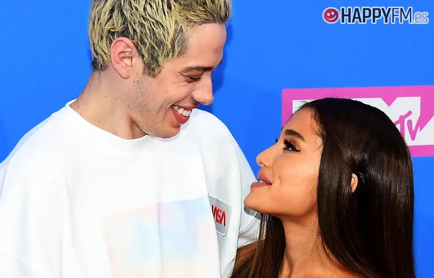 Así ha sido la historia de amor de Ariana Grande y Pete Davidson, ¿crónica de un fracaso anunciado?