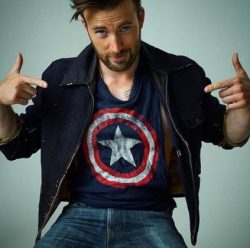 Conoce a Chris Evans, Protagonista de ‘Capitán América’ y ‘Los 4 Fantásticos’ (Fotos)
