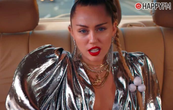 ‘Nothing Breaks Like a Heart’, de Miley Cyrus y Mark Ronson: letra (en español) y vídeo