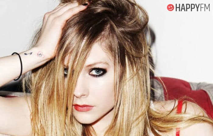¿Por qué todo el mundo habla del nuevo single de Avril Lavigne?