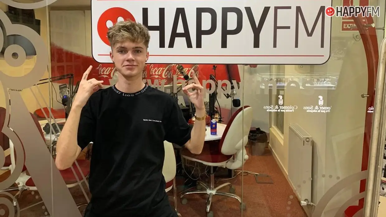 HRVY confiesa una posible colaboración con NCT o The Vamps