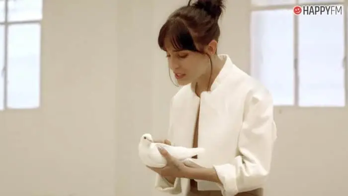 ‘nana triste’, de Natalia Lacunza y Guitarricadelafuente: letra y vídeo