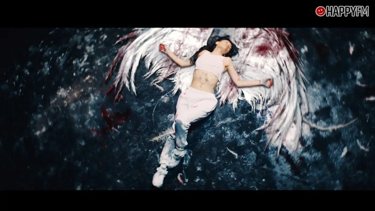 ‘Visto a las 00:00’, de Cazzu: letra y vídeo