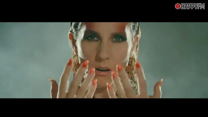 ‘Encrucijada’, de Diana Navarro: letra y vídeo