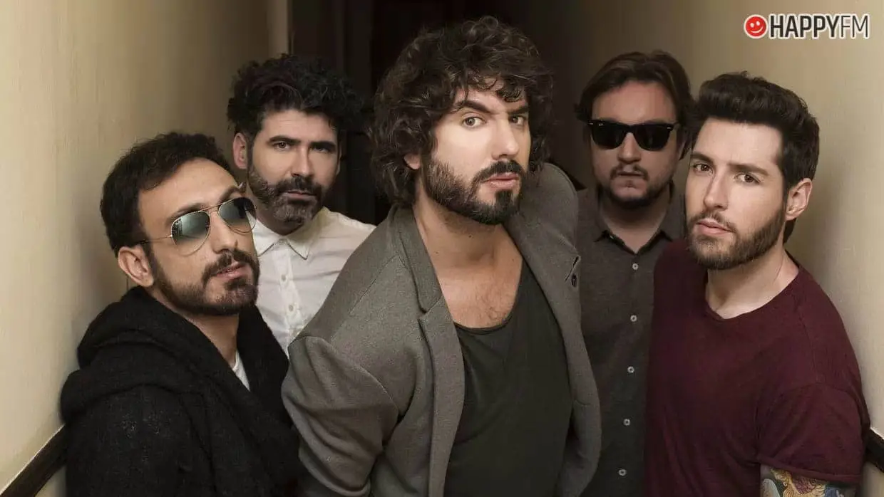 IZAL: 5 canciones esenciales para conocer su historia