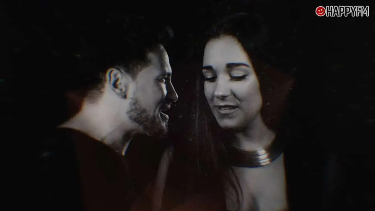 ‘Maneras de pensar’, de David DeMaría y Marina: letra y vídeo