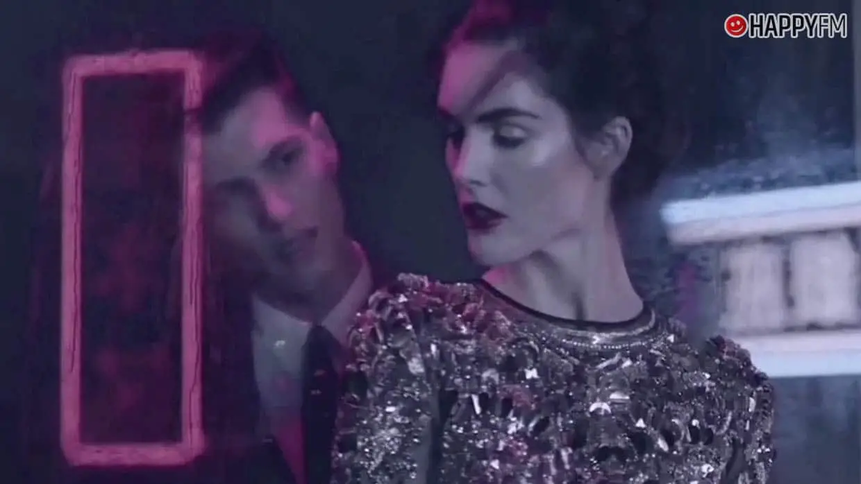 ‘Le llaman amor’, de El Barrio: letra y vídeo