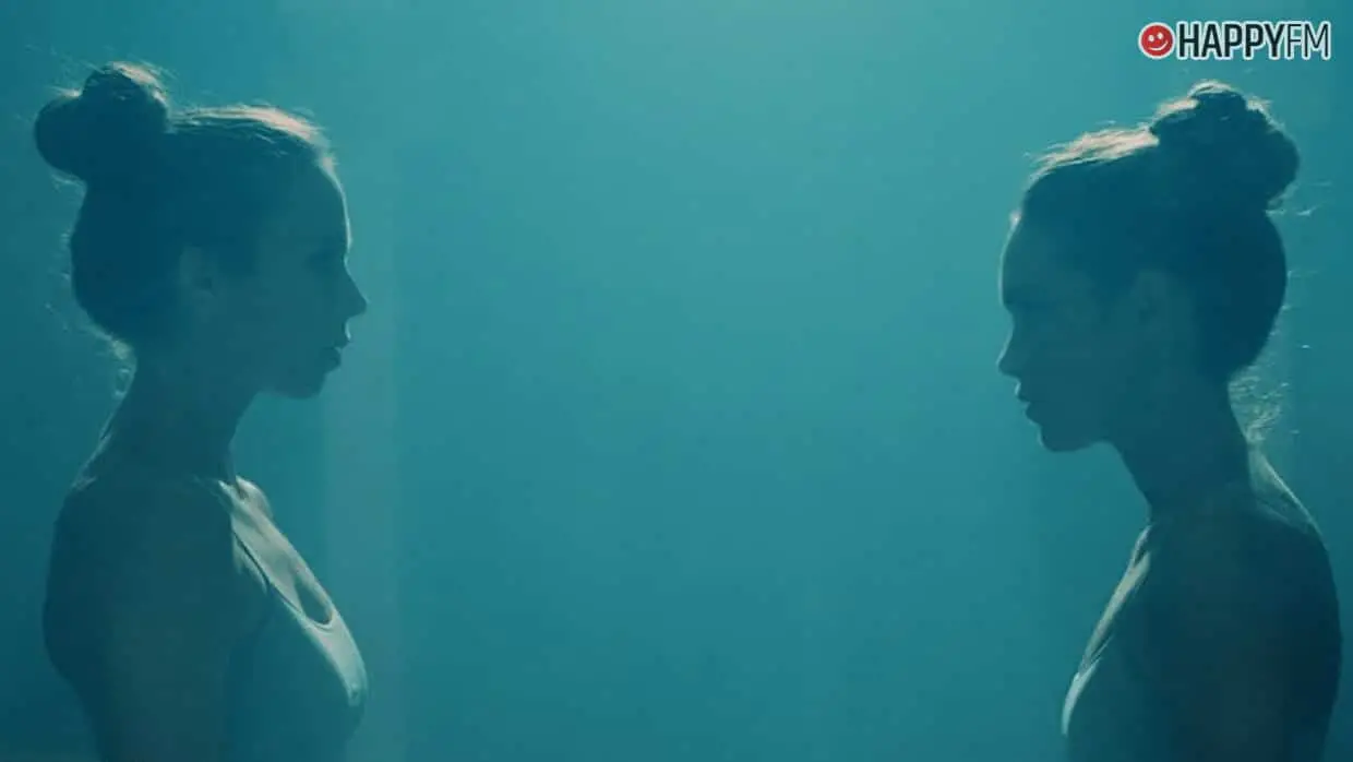 ‘John Ford’, de Taburete: letra y vídeo