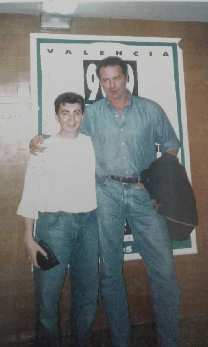 Pablo Motos junto a Bertín Osborne en su programa de radio en Valencia