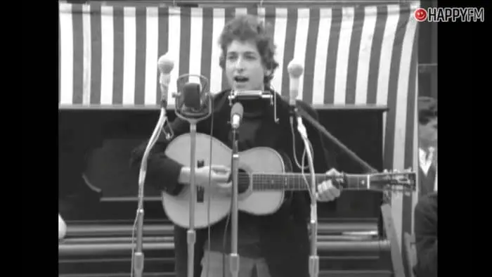 ‘Mr. Tambourine Man’, de Bob Dylan: letra (en español), historia y vídeo