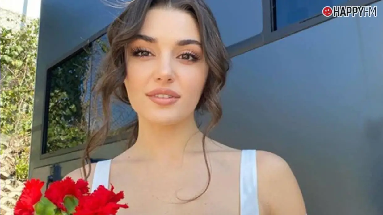 Biografía: ¿Quién es Hande Erçel? La actriz de ‘Love is in the air’