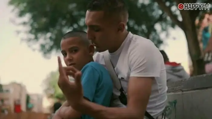 ‘Necesario’, de Morad: letra y vídeo