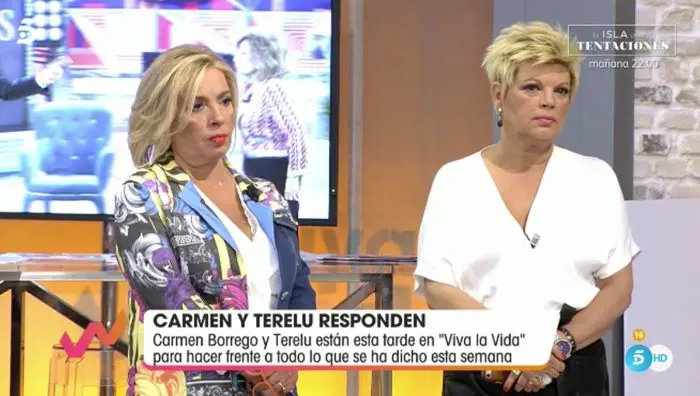 Carmen Borrego junto a su hermana Terelu