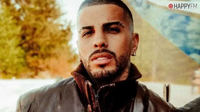 ‘Desenfocao’, de Rauw Alejandro: letra y vídeo