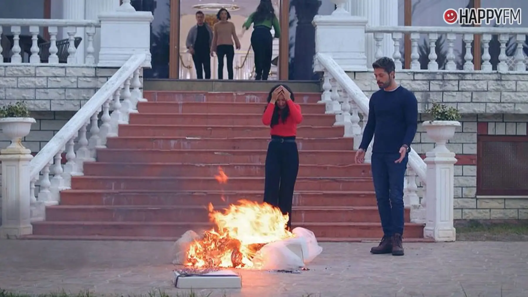 ‘Ömer sueños robados’, capítulo 156: Melis prepara una trampa a Meryem frente a Levent